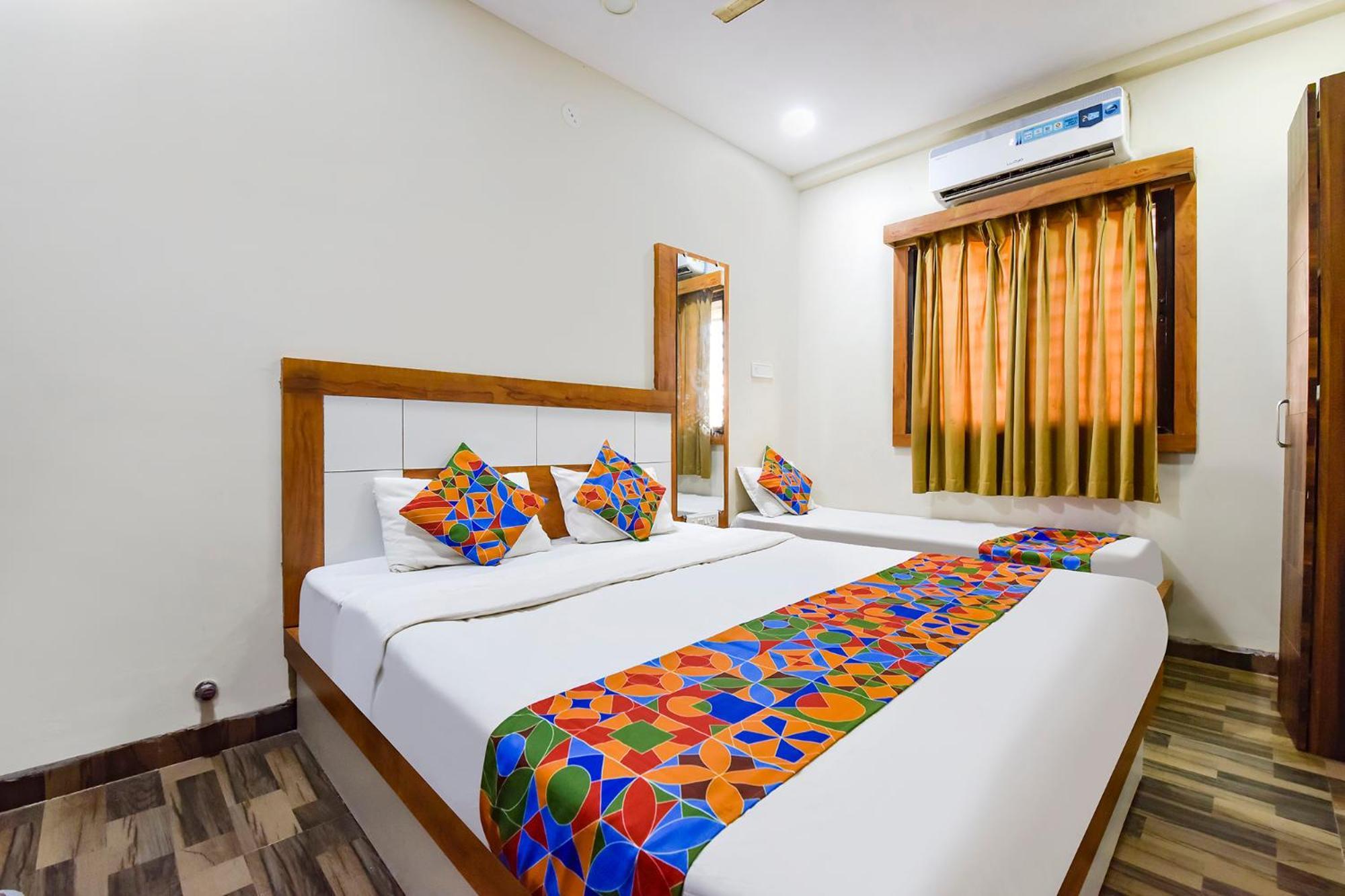 Fabexpress Nishesh Tower Hotel อุจเจน ภายนอก รูปภาพ